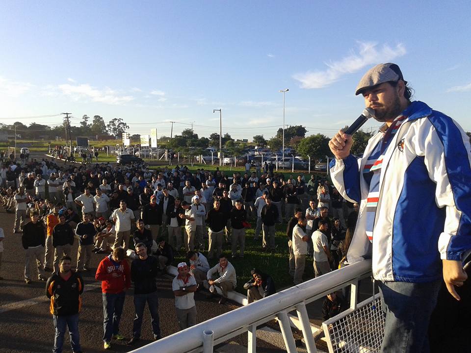 Carlos Albino discursando 1