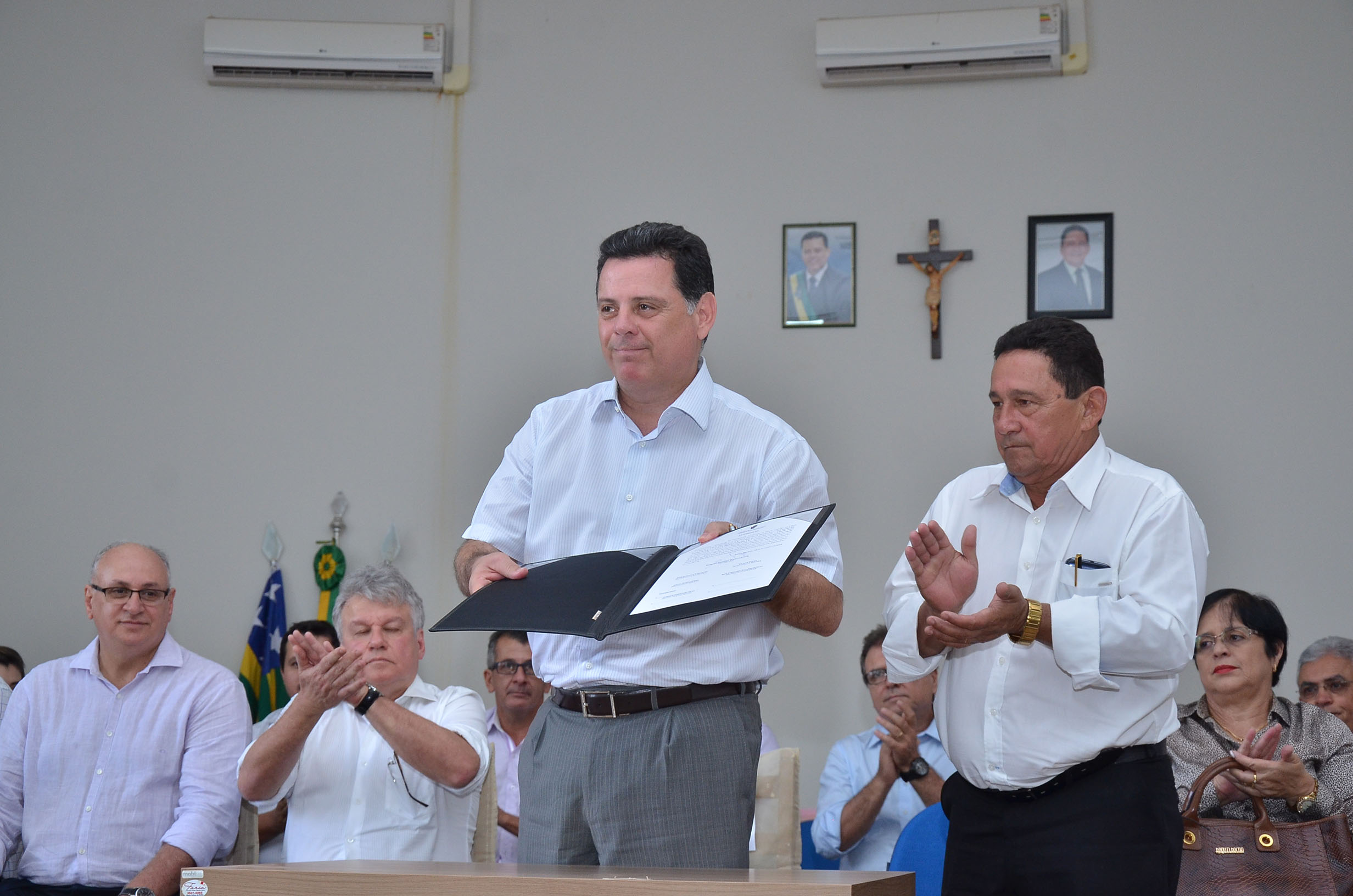 Assinatura da autorização para construção da Subestação de Energia Eletrica Santa Helena 138KV e da linha de TransmissaRio Verde-Santa Helena e demais Conexões para o escoamento da Produção das PCH´s Verde 8 e Santa Helena fotos Eduardo Ferreira